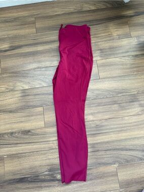 Lululemon - Base Pace 25”
